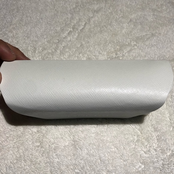 Michael Kors Case Eyeglasses Sunglasses Leather 6" White Hard Case - NICE - Picture 4 of 5